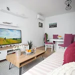 Apartment Kucica U Cvijecu Imotski